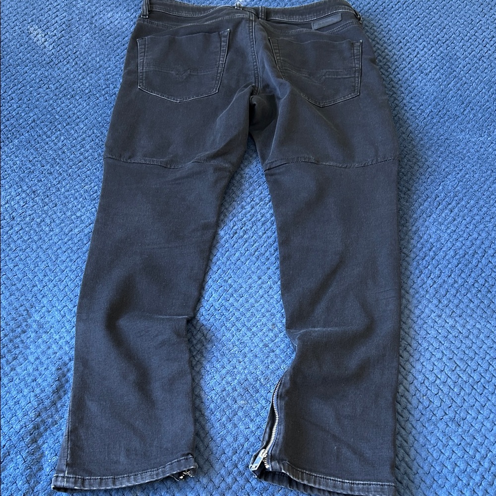 Diesel men jean jogger - Picture 10 of 16